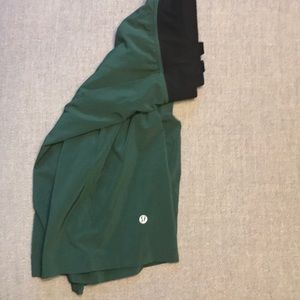 Men’s Lululemon Core Shorts size Medium Green